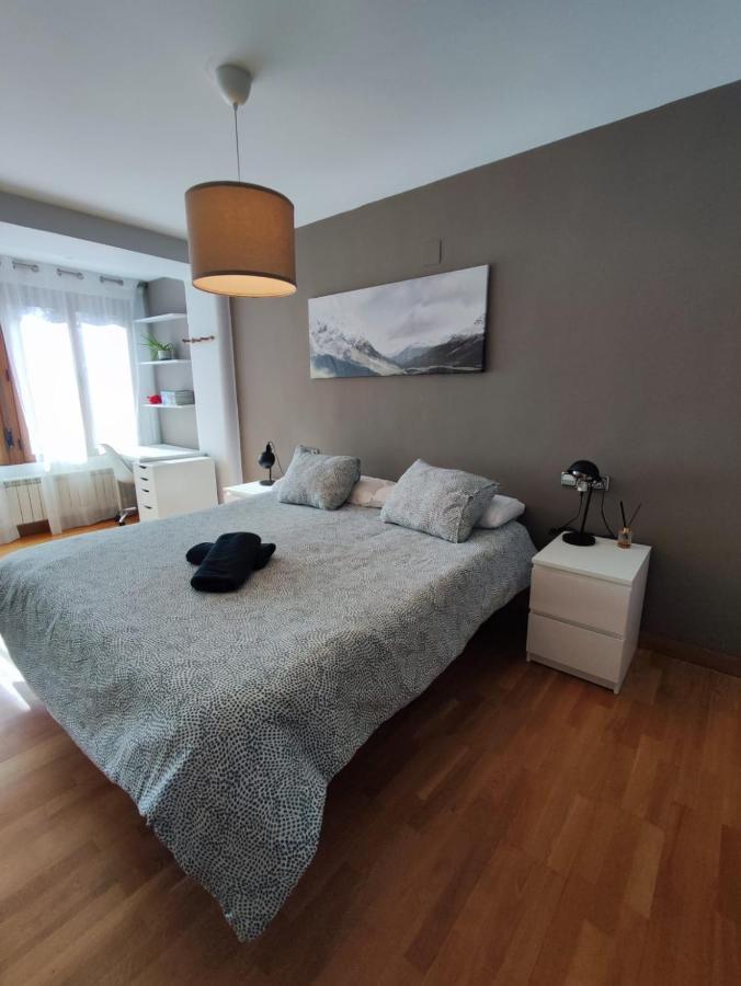 Casa Sua Lägenhet Jaca Exteriör bild